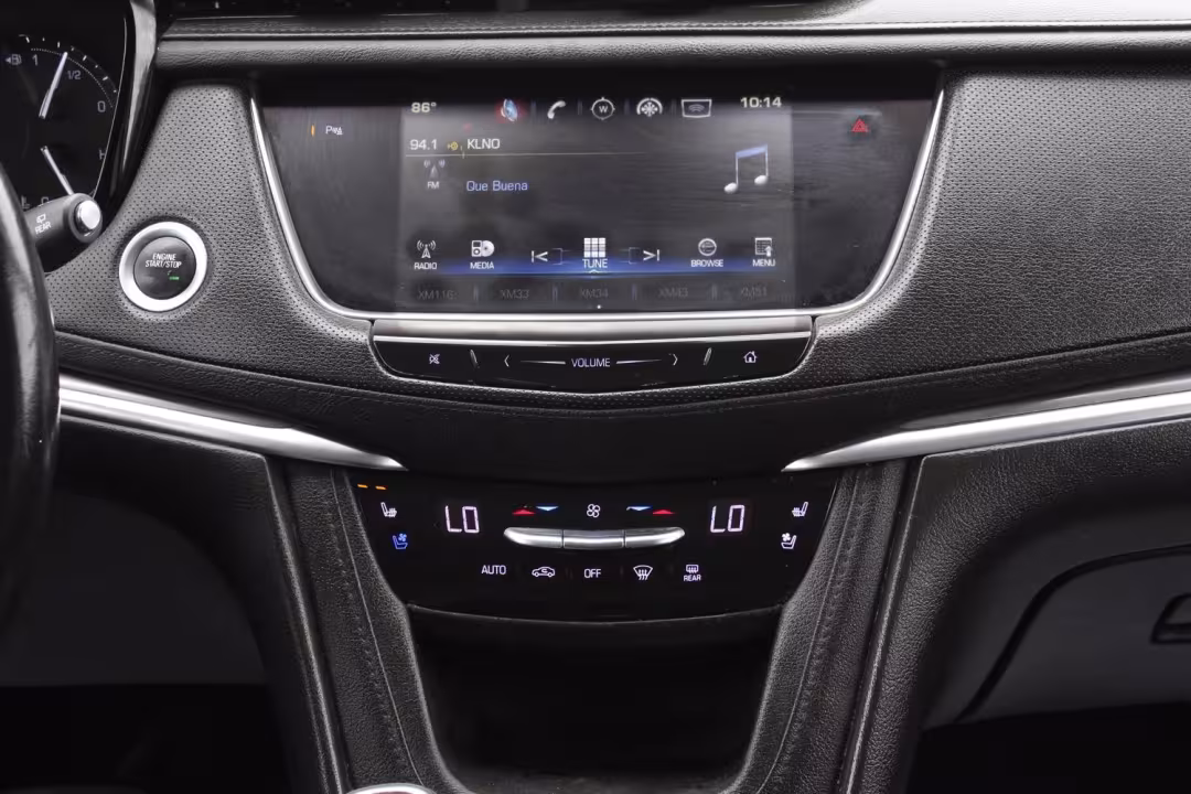 2019 Cadillac XT5 - 1GYKNERS8KZ111612 - Image #14