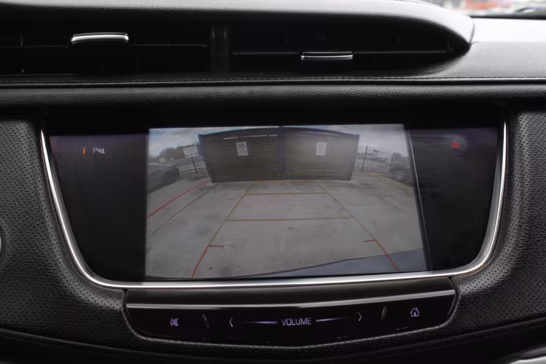 2019 Cadillac XT5 - 1GYKNERS8KZ111612 - Image #15