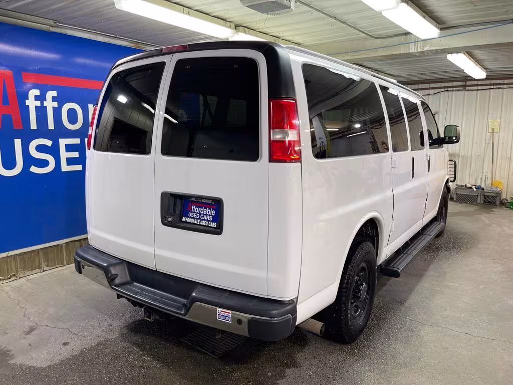 2019 Chevrolet Express - 1GAZGMFG0K1277753 - Image #2