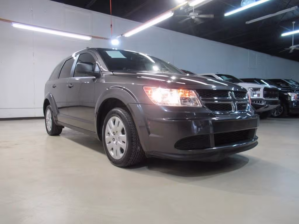 2019 Dodge Journey - 3C4PDCAB6KT867915 - Image #1