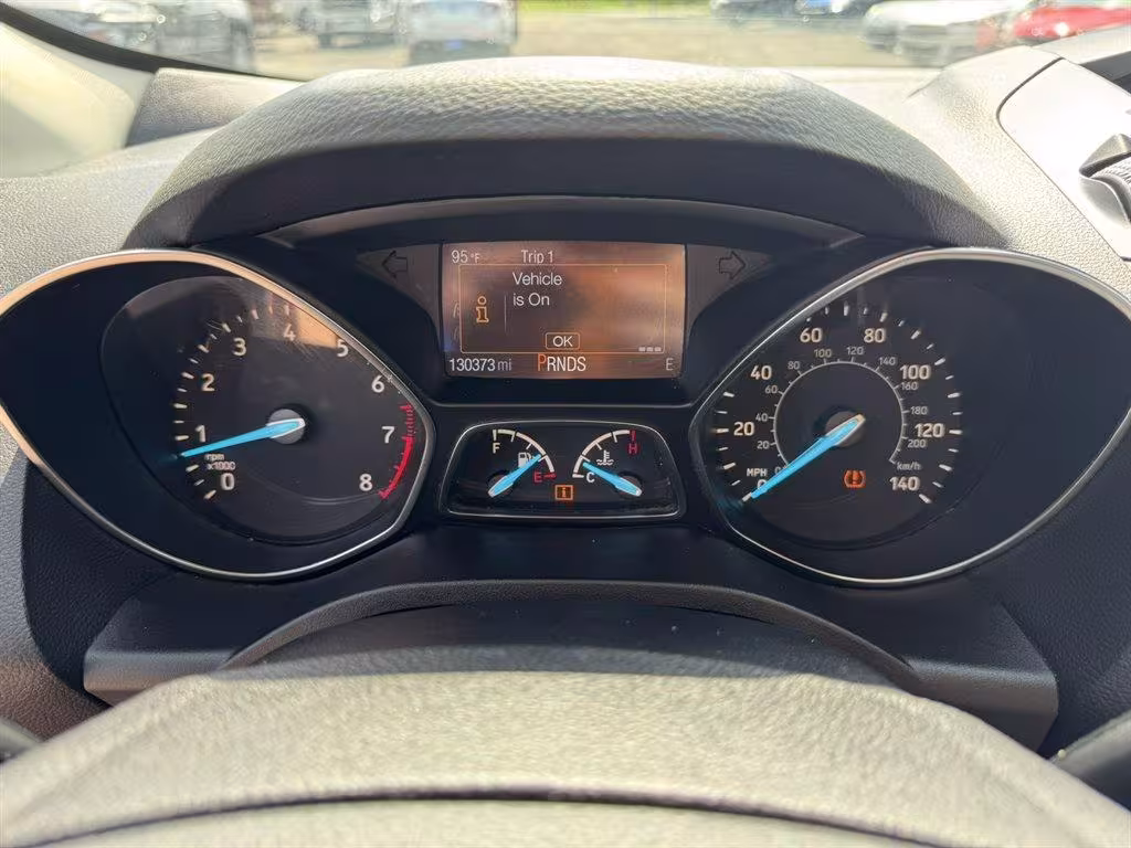 2019 Ford Escape - 1FMCU0F72KUA38438 - Image #11