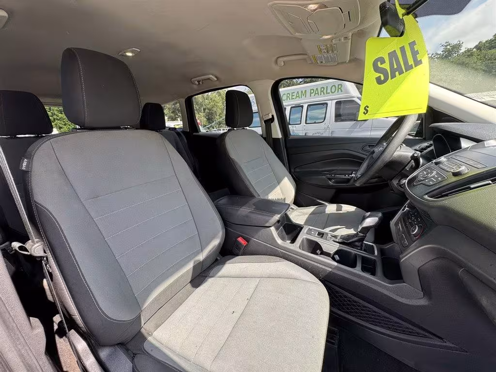 2019 Ford Escape - 1FMCU0F72KUA38438 - Image #29