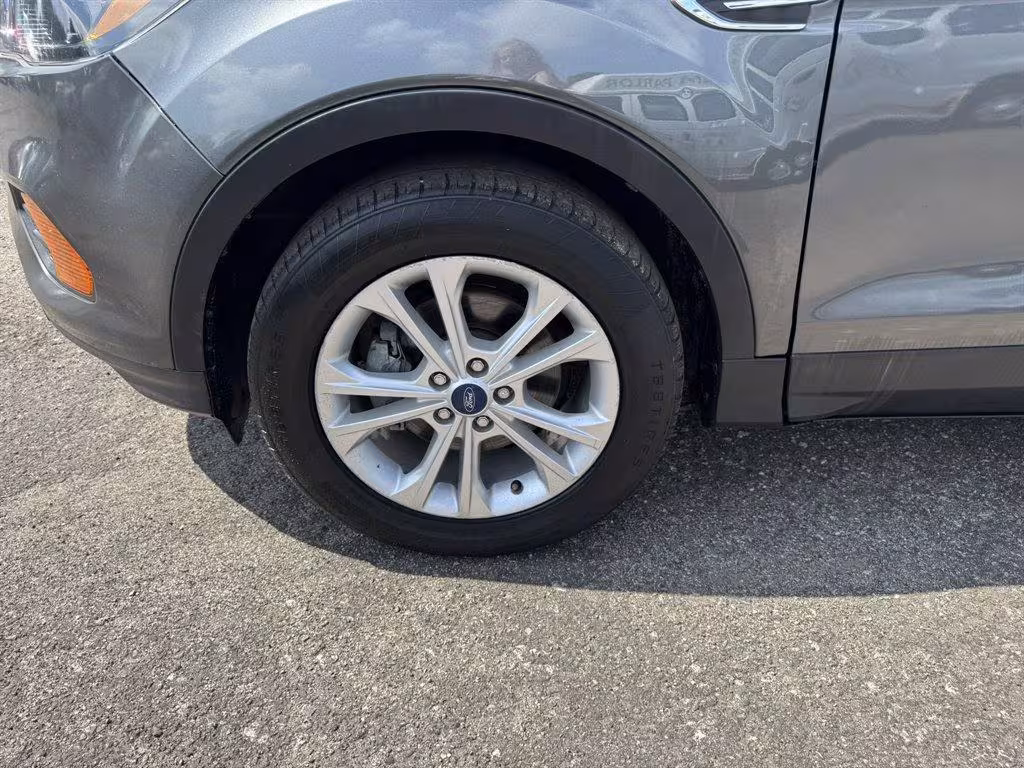 2019 Ford Escape - 1FMCU0F72KUA38438 - Image #34