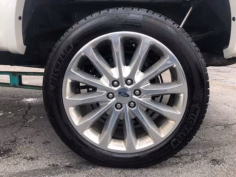 2019 Ford F-150 - 1FTEW1EG9KFA69639 - Image #30