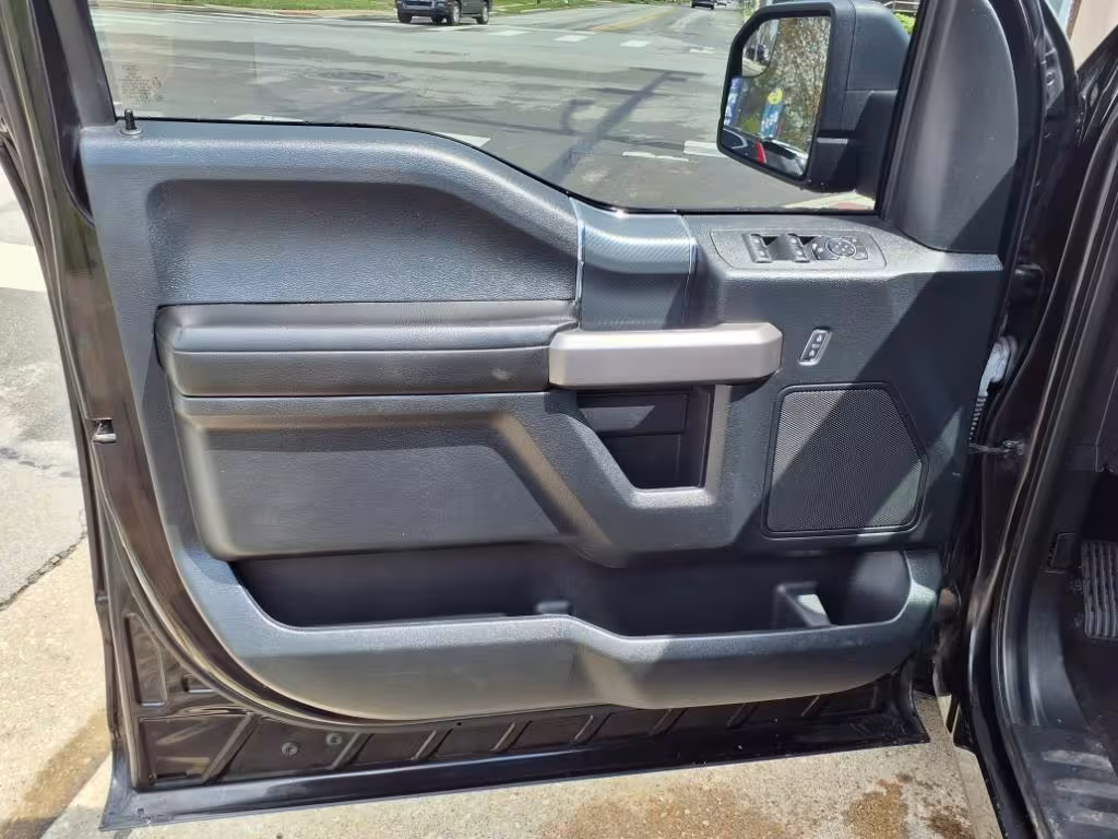 2019 Ford F-150 - 1FTEW1EP3KFC59310 - Image #5