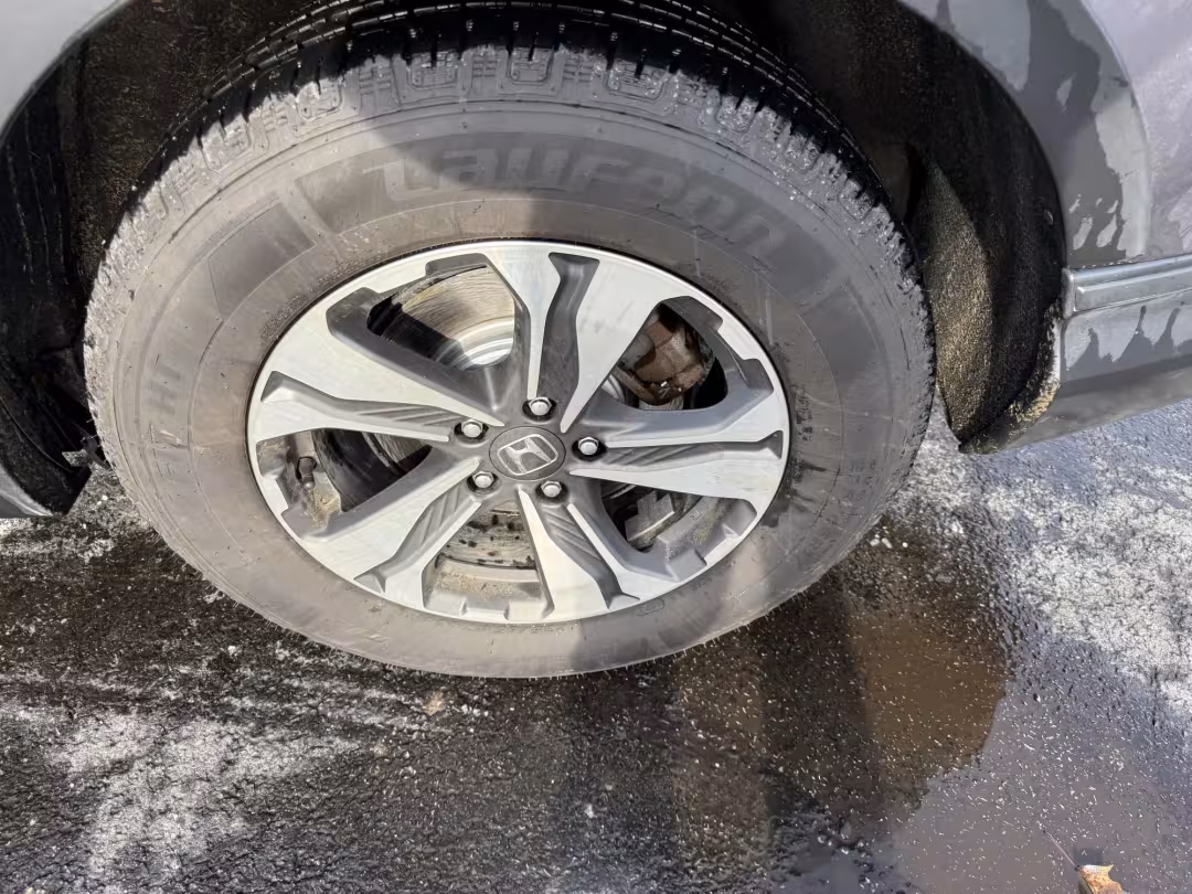 2019 Honda CR-V - 2HKRW6H30KH205038 - Image #20