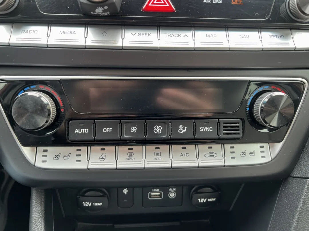 2019 Hyundai Sonata - 5NPE34AF4KH772823 - Image #5