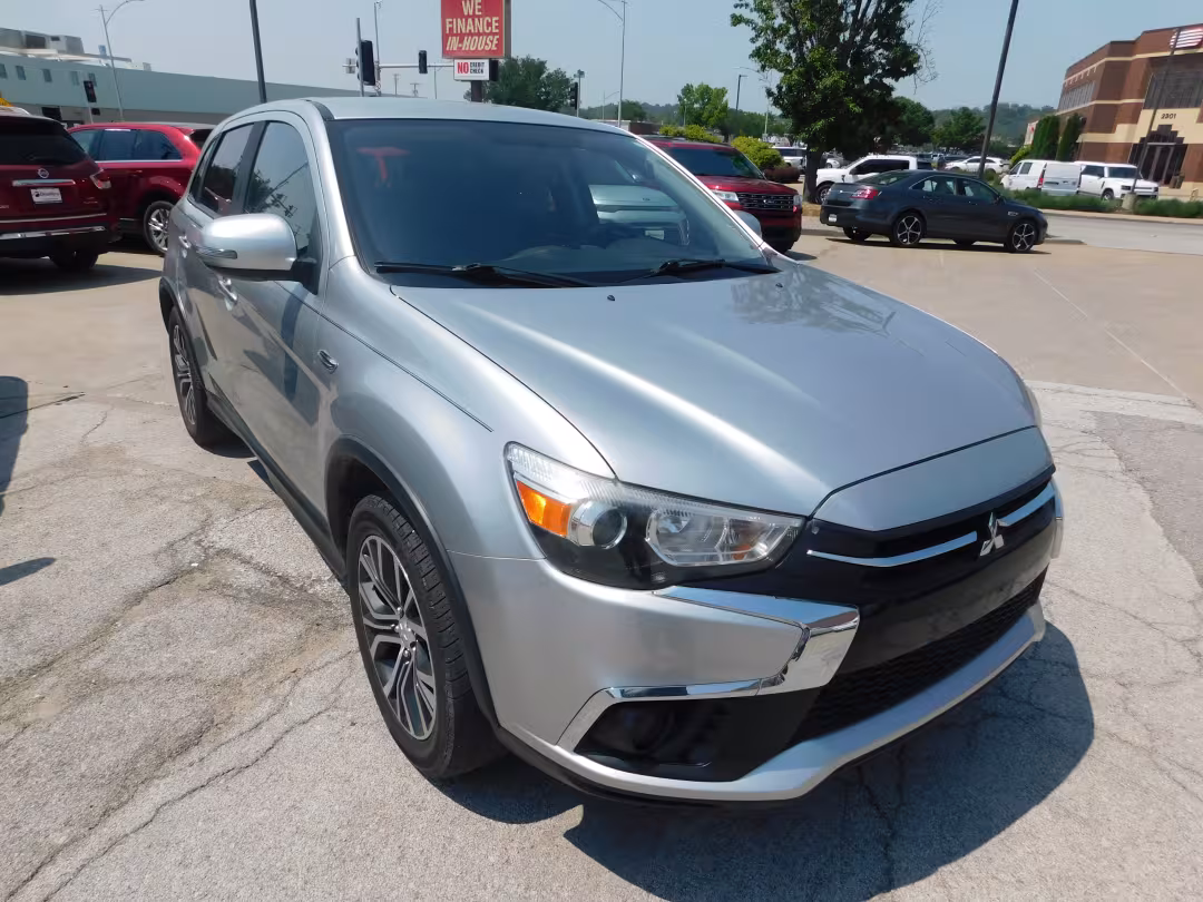 2019 Mitsubishi Outlander Sport - JA4AP3AU7KU017595 - Image #10