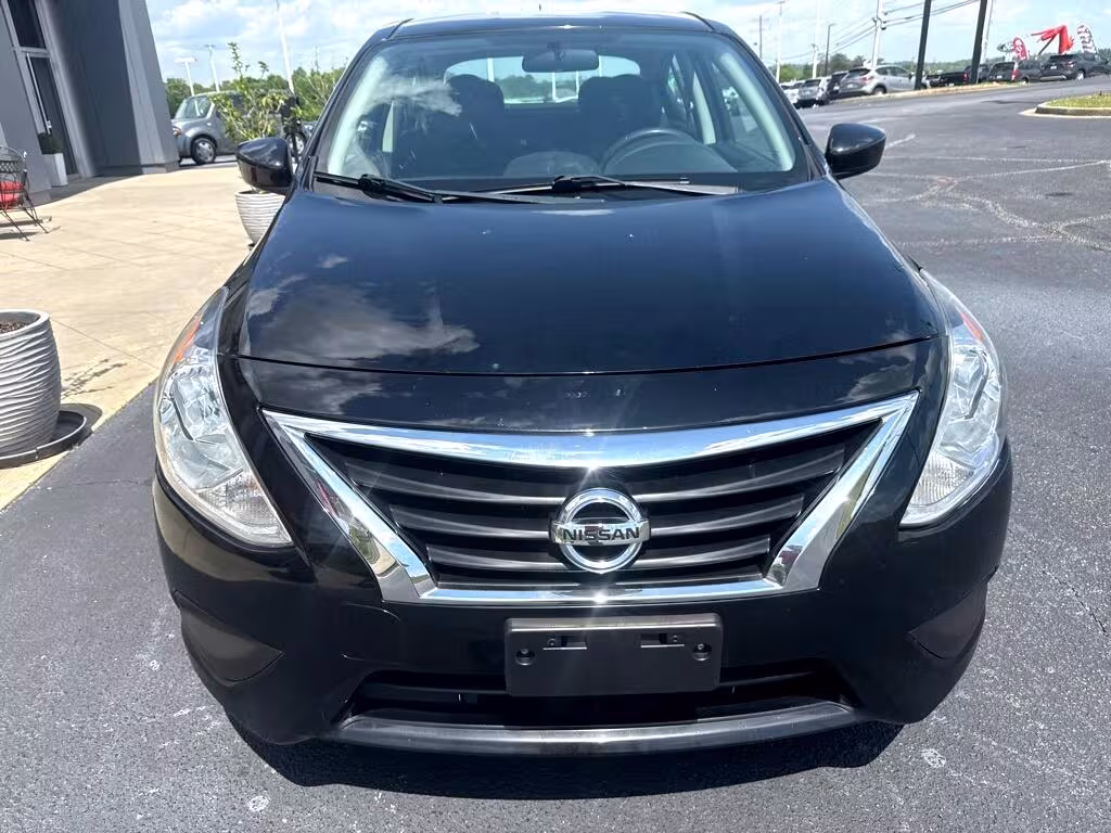 2019 Nissan Versa - 3N1CN7AP5KL872315 - Image #2