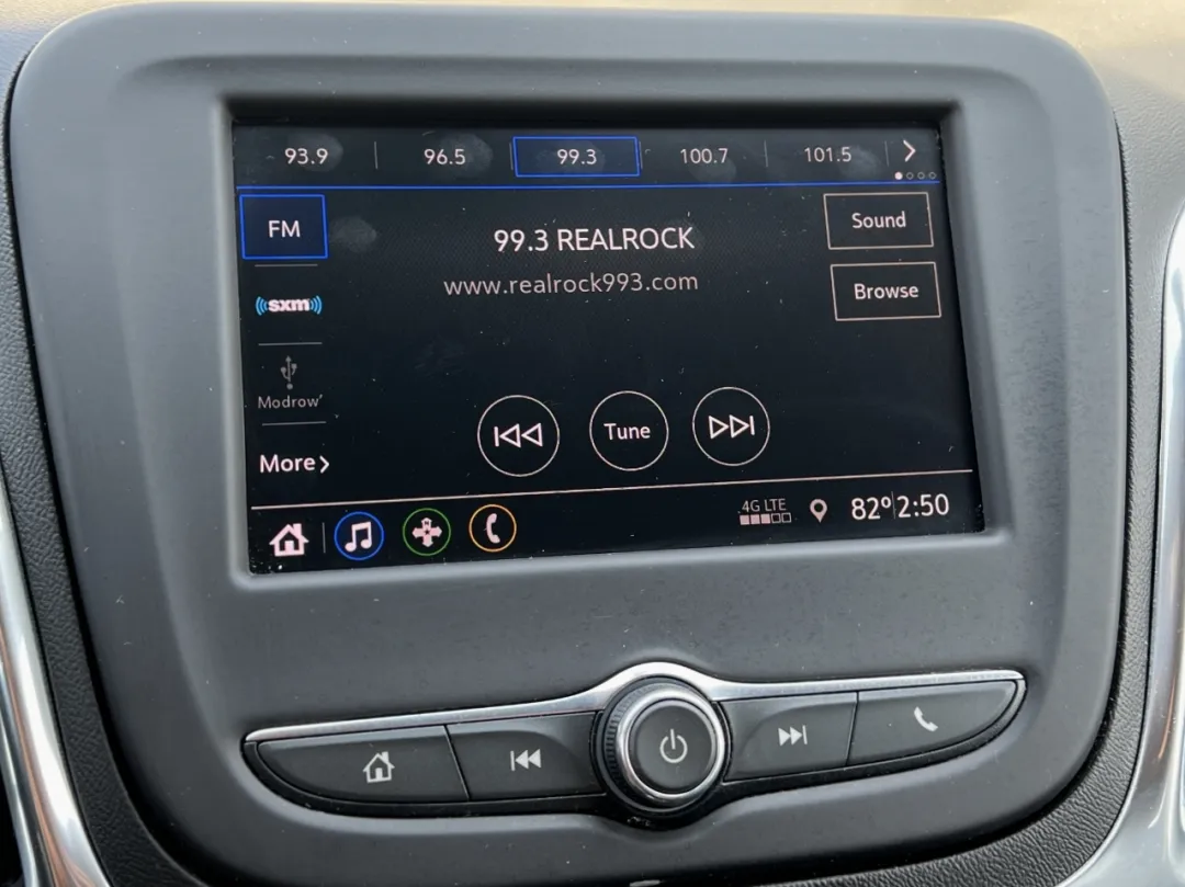 2020 Chevrolet Equinox - 2GNAXTEV6L6189021 - Image #29