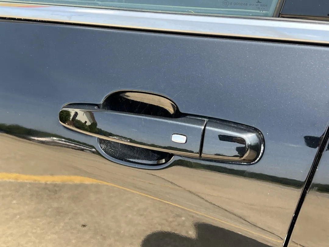 2020 Chevrolet Equinox - 2GNAXTEV6L6189021 - Image #36