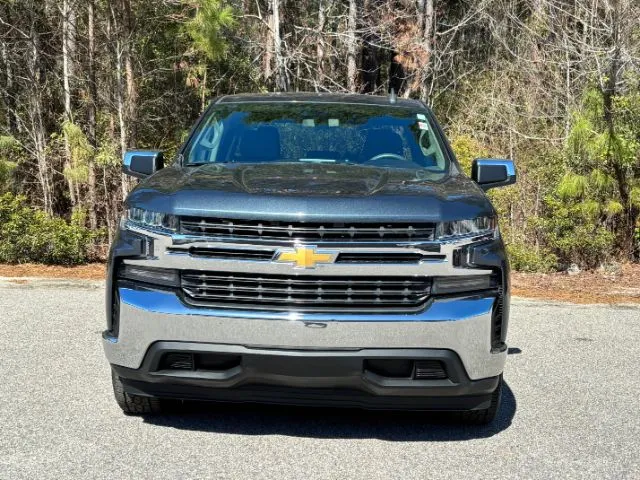 2020 Chevrolet Silverado 1500 - 1GCRWCED3LZ162692 - Image #4