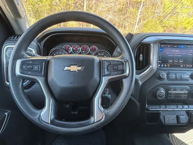 2020 Chevrolet Silverado 1500 - 1GCRWCED3LZ162692 - Image #7