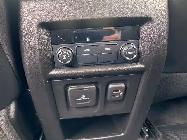 2020 Chevrolet Traverse - 1GNEVHKW8LJ121808 - Image #21