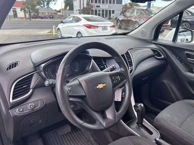 2020 Chevrolet Trax - KL7CJNSB7LB089819 - Image #12