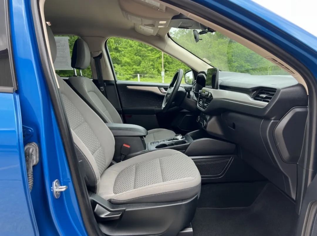 2020 Ford Escape - 1FMCU0G64LUB67479 - Image #17