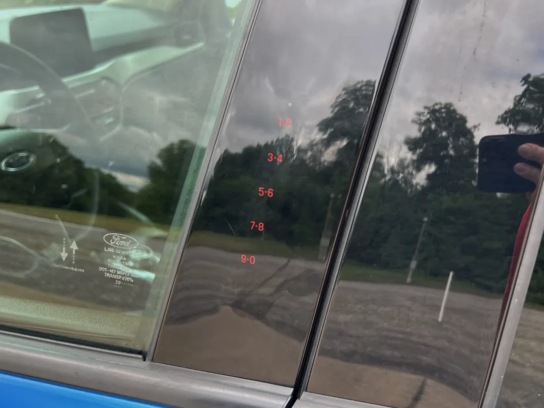 2020 Ford Escape - 1FMCU0G64LUB67479 - Image #31