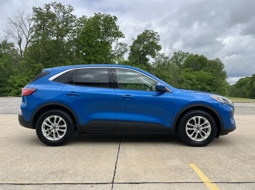 2020 Ford Escape - 1FMCU0G64LUB67479 - Image #9