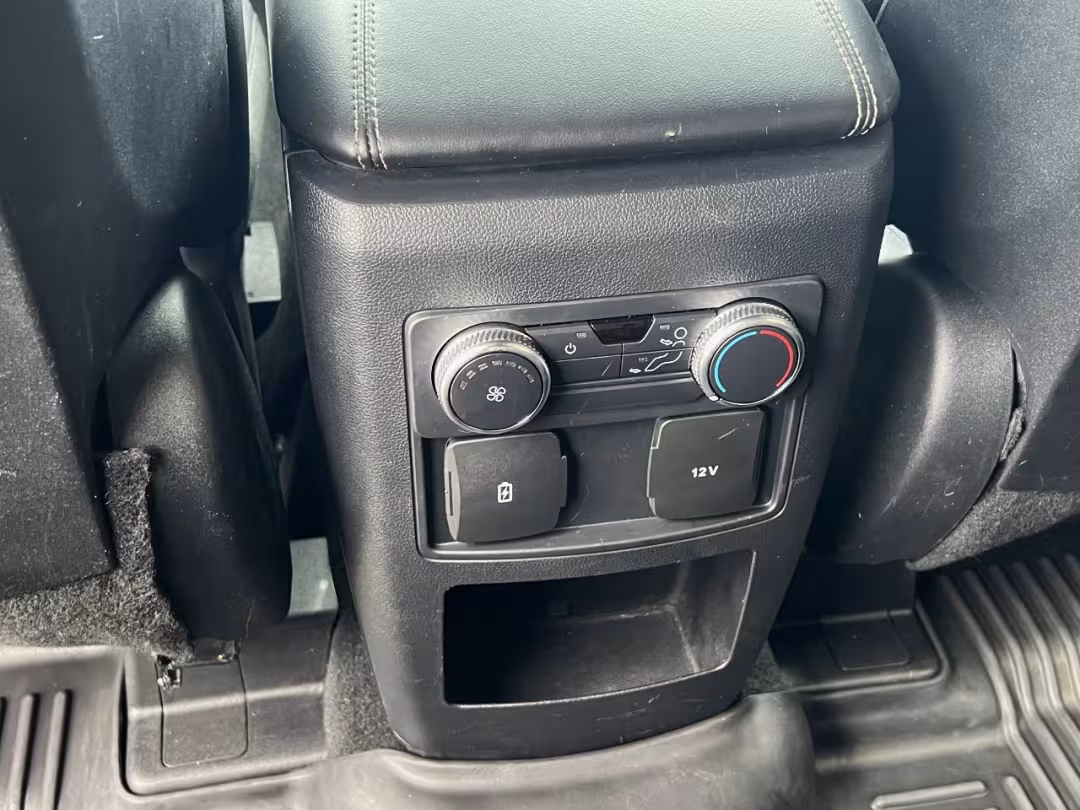 2020 Ford Explorer - 1FMSK7DHXLGA62184 - Image #34