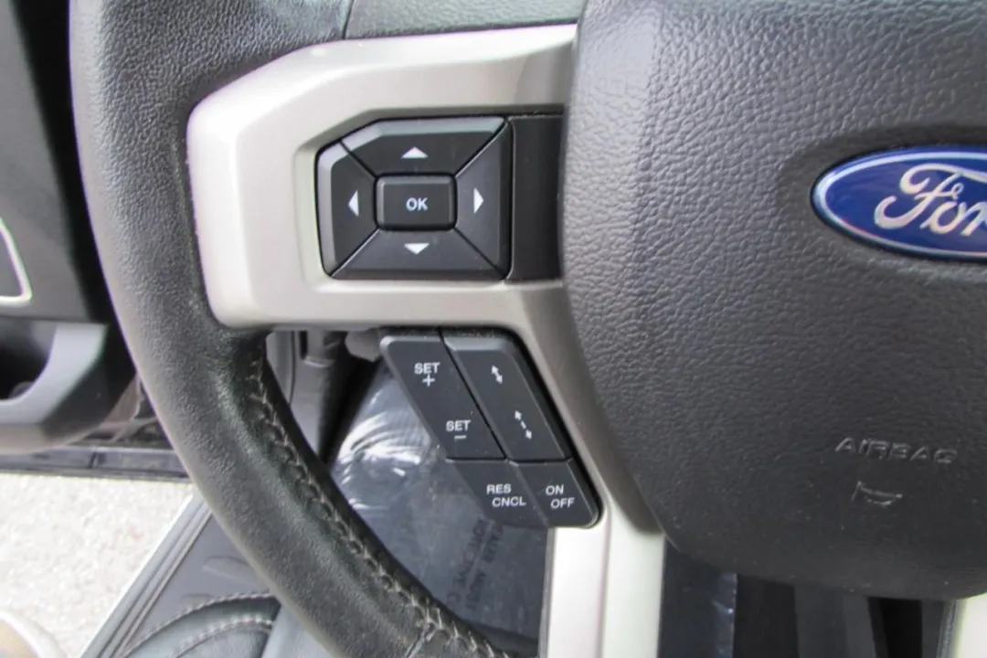 2020 Ford F-350SD - 1FT8W3BN1LEC61799 - Image #21