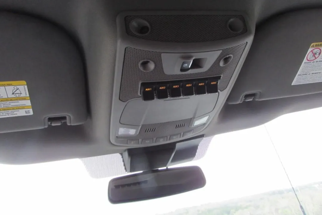 2020 Ford F-350SD - 1FT8W3BN1LEC61799 - Image #24
