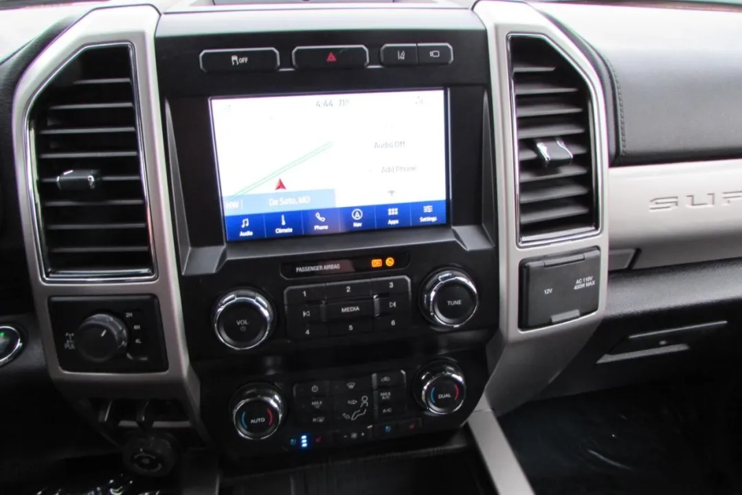 2020 Ford F-350SD - 1FT8W3BN1LEC61799 - Image #26