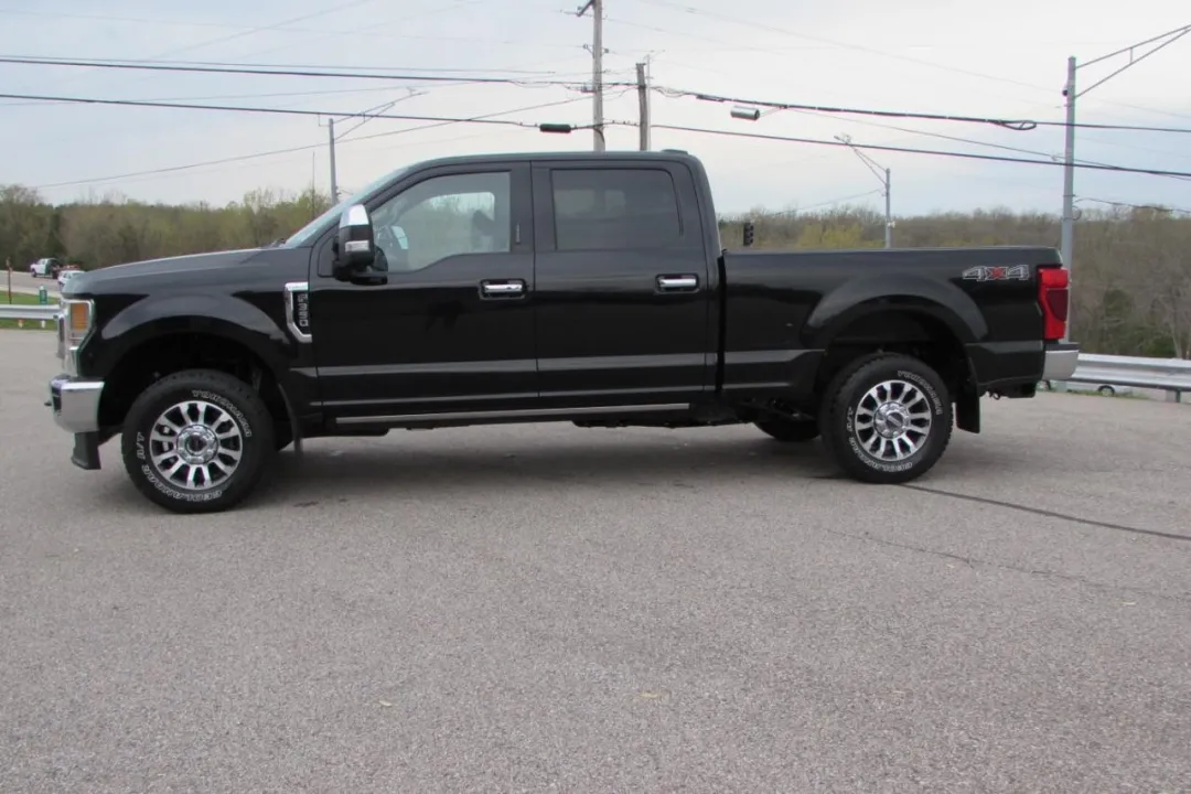 2020 Ford F-350SD - 1FT8W3BN1LEC61799 - Image #3