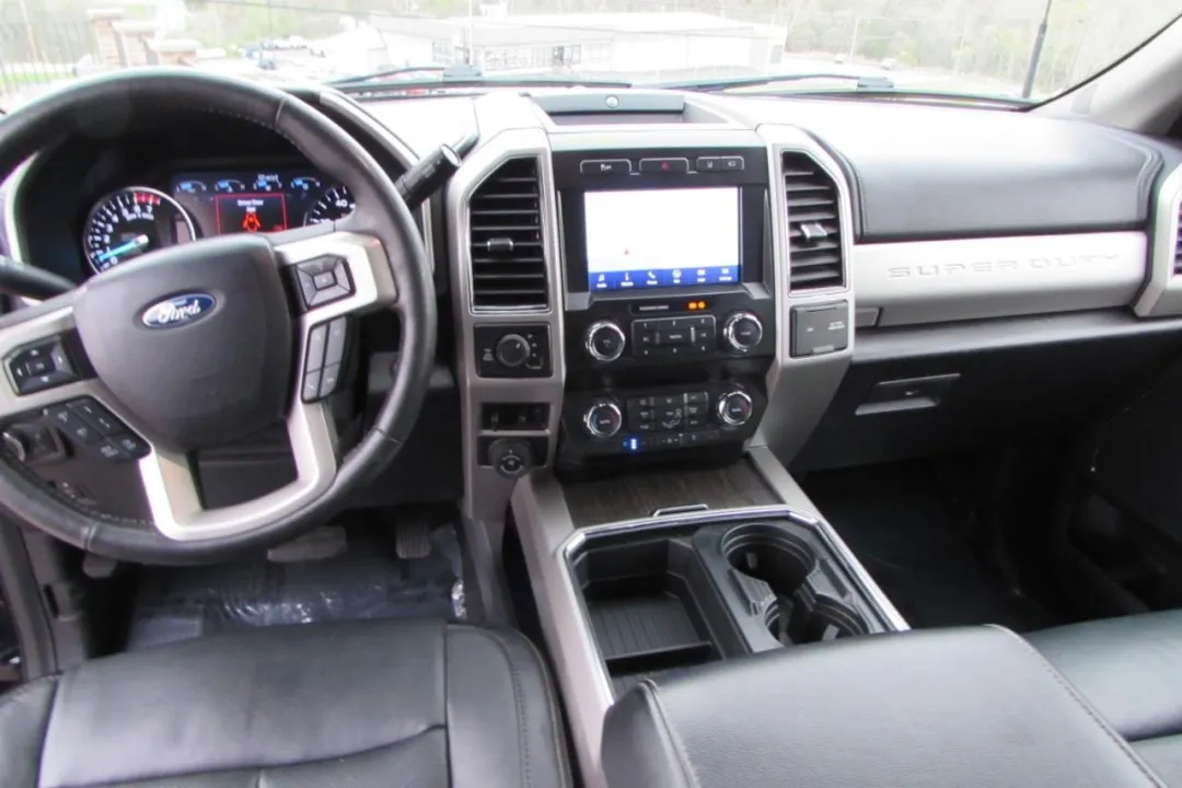 2020 Ford F-350SD - 1FT8W3BN1LEC61799 - Image #30