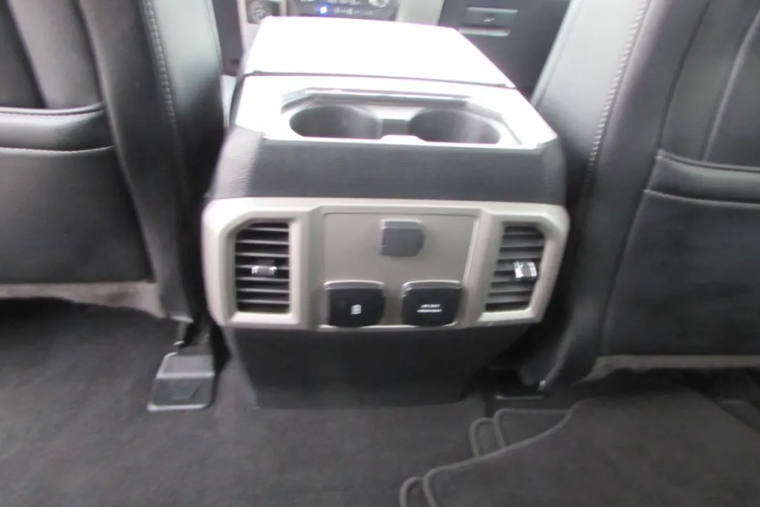 2020 Ford F-350SD - 1FT8W3BN1LEC61799 - Image #31