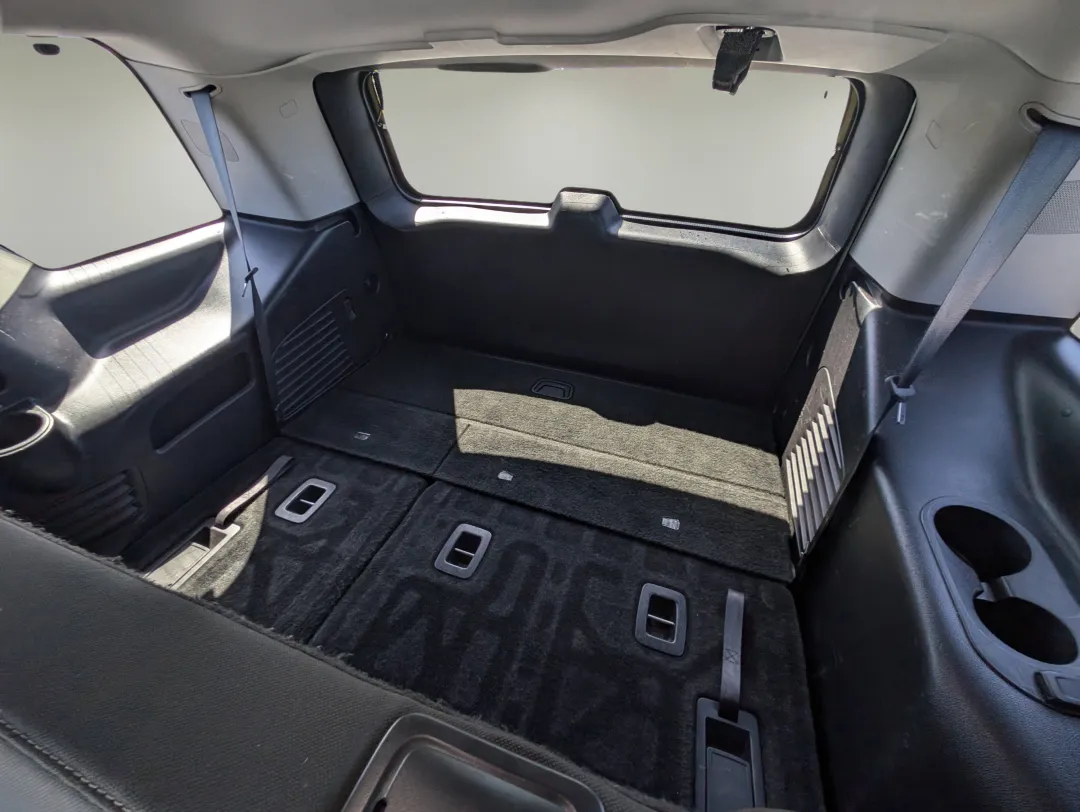 2020 GMC Yukon - 1GKS1AKC4LR225383 - Image #12