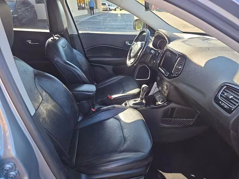2020 Jeep Compass - 3C4NJCCB0LT128571 - Image #18