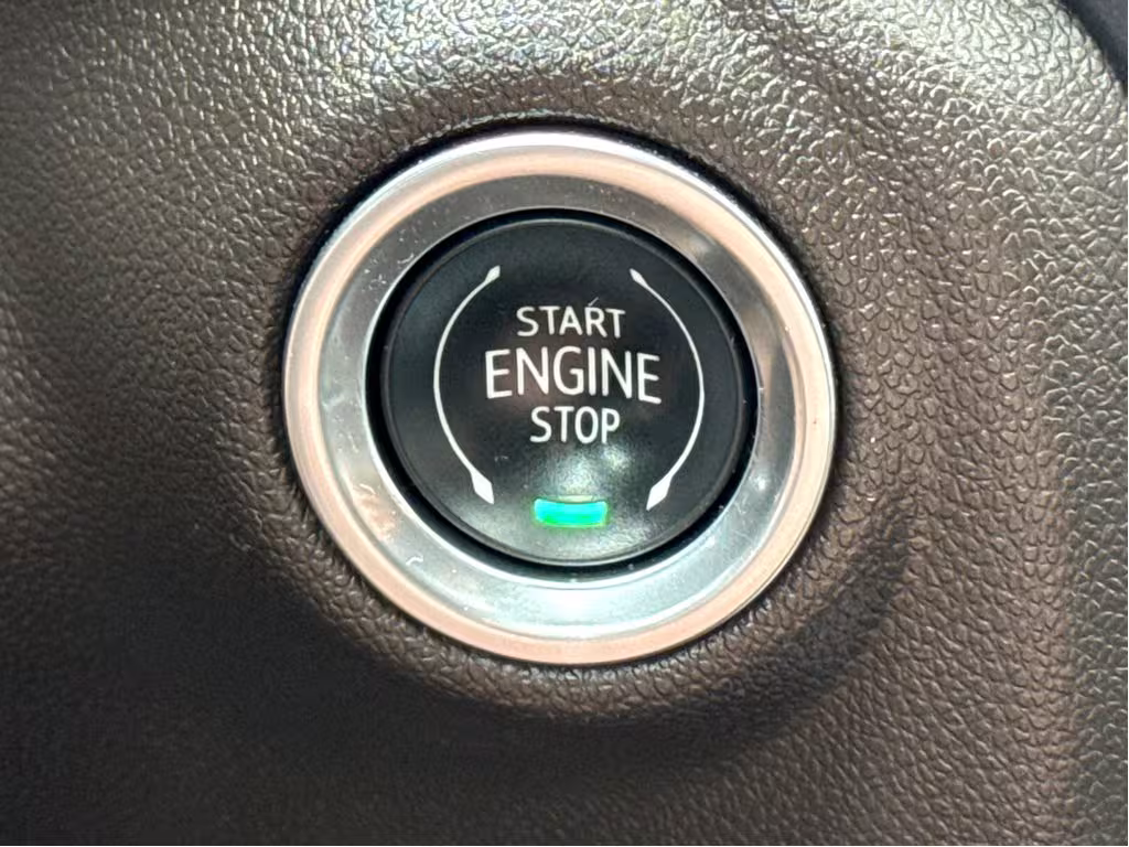 2021 Chevrolet Silverado - 1GCUYEED6MZ131177 - Image #13