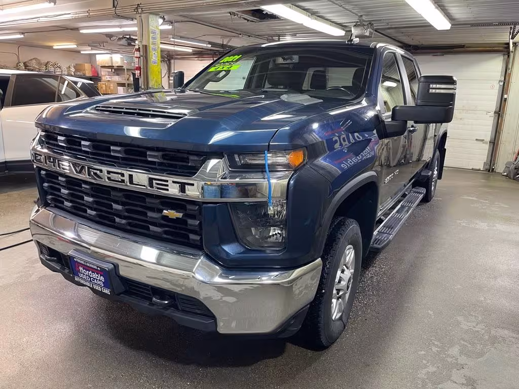 2021 Chevrolet Silverado 2500HD - 1GC4YNE77MF270651 - Image #2