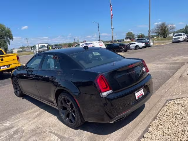 2021 Chrysler 300 - 2C3CCABG0MH601175 - Image #3