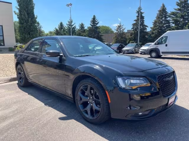 2021 Chrysler 300 - 2C3CCABG0MH601175 - Image #7