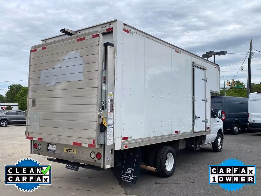 2021 Ford Econoline - 1FDXE4FN6MDC04094 - Image #13