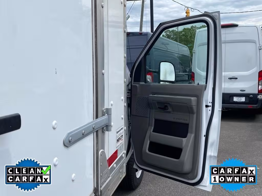 2021 Ford Econoline - 1FDXE4FN6MDC04094 - Image #21