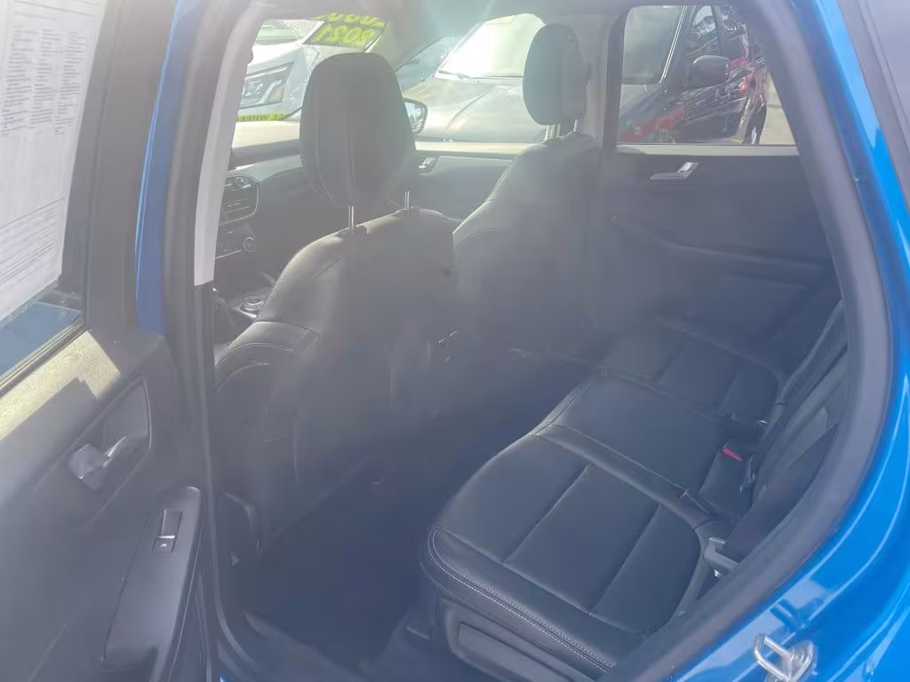 2021 Ford Escape - 1FMCU9H66MUA52886 - Image #3
