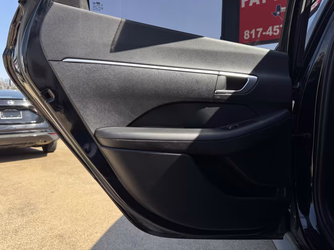 2021 Hyundai Sonata - 5NPEG4JA1MH125095 - Image #10