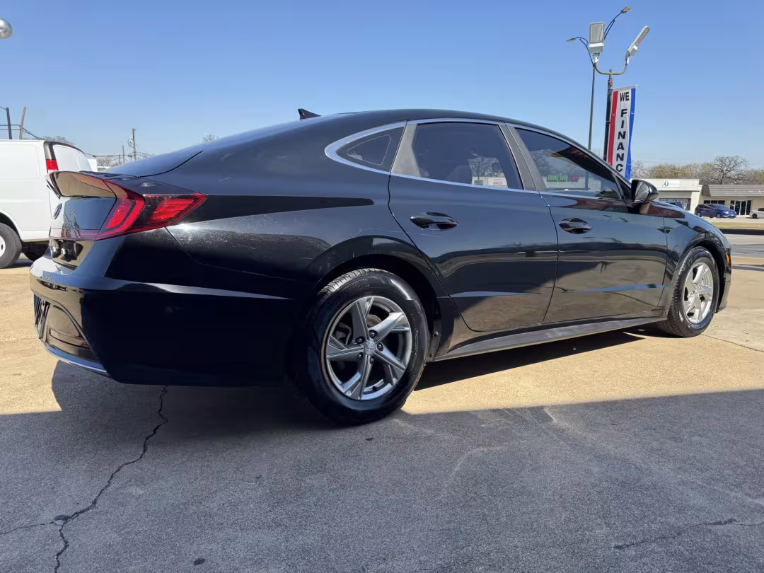 2021 Hyundai Sonata - 5NPEG4JA1MH125095 - Image #3