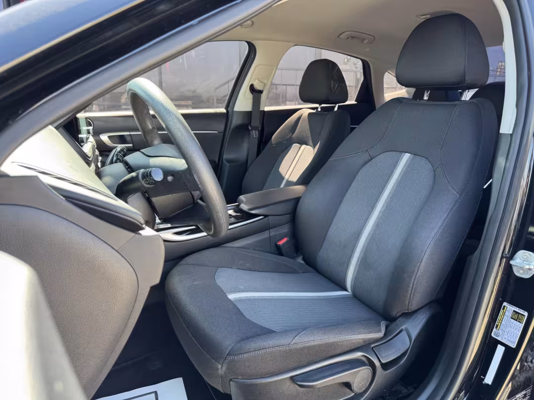 2021 Hyundai Sonata - 5NPEG4JA1MH125095 - Image #9