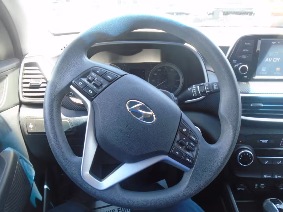 2021 Hyundai Tucson - KM8J23A47MU302350 - Image #11