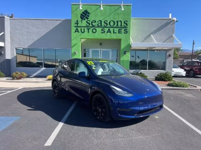 2021 Tesla Model Y - 5YJYGDEE2MF175822 - Image #1