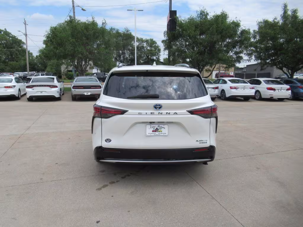 2021 Toyota Sienna - 5TDERKEC7MS043912 - Image #6