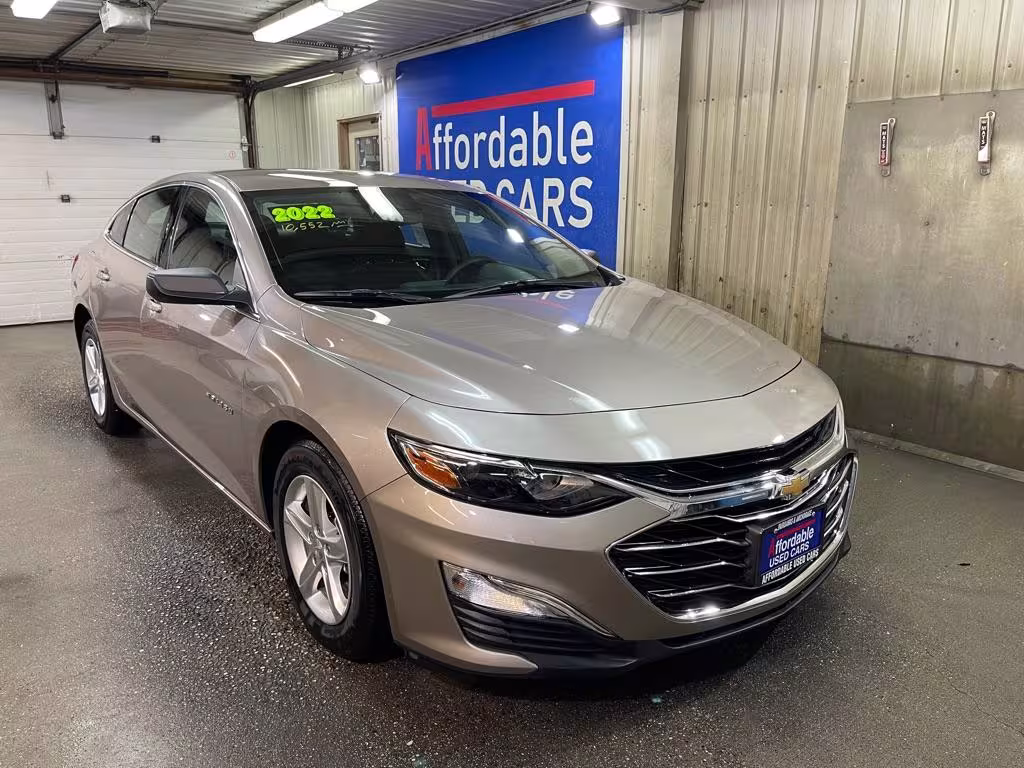 2022 Chevrolet Malibu - 1G1ZB5ST9NF116610 - Image #4