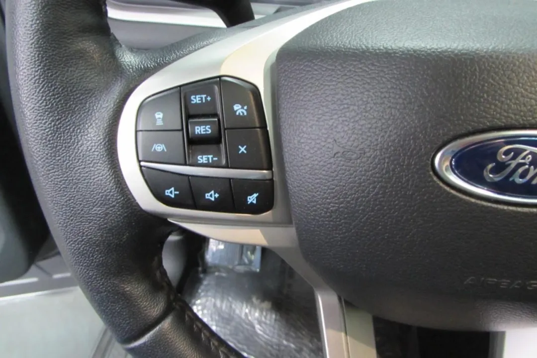 2022 Ford Explorer - 1FMSK8DHXNGB52279 - Image #16