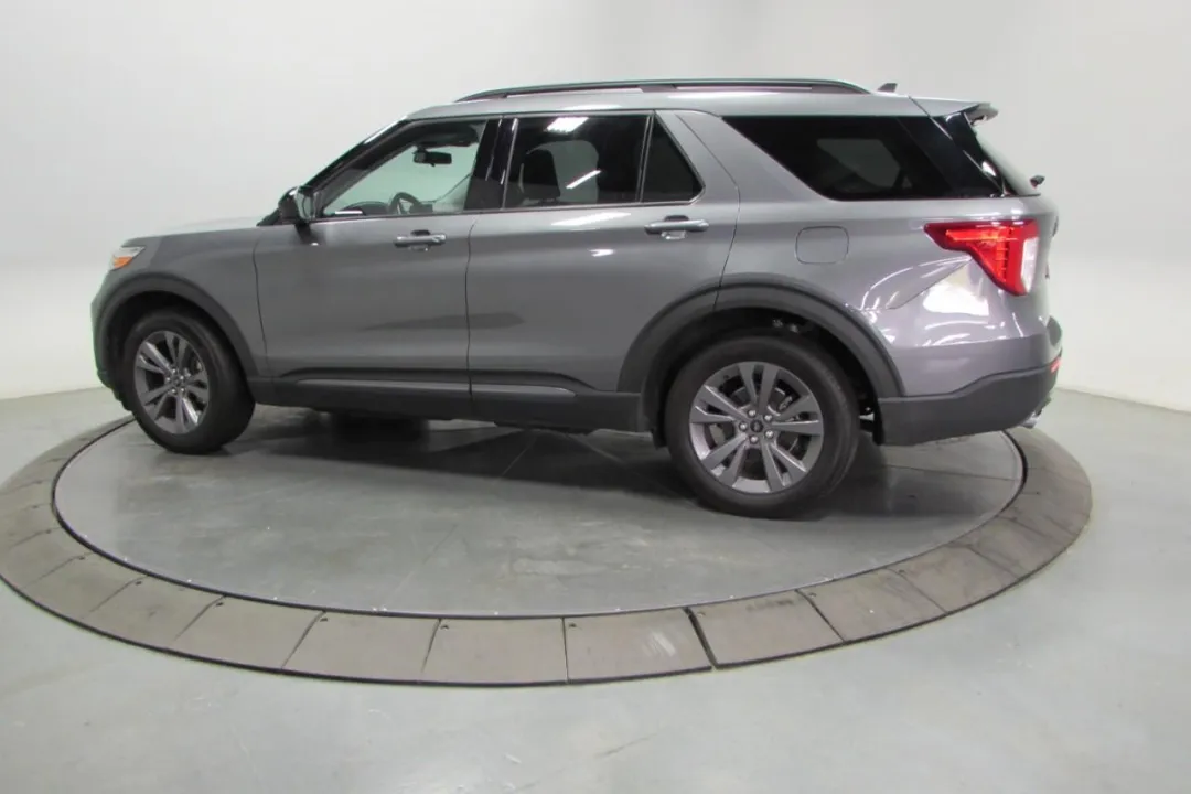2022 Ford Explorer - 1FMSK8DHXNGB52279 - Image #4