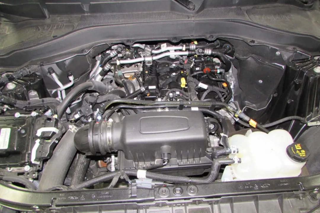 2022 Ford Explorer - 1FMSK8DHXNGB52279 - Image #8