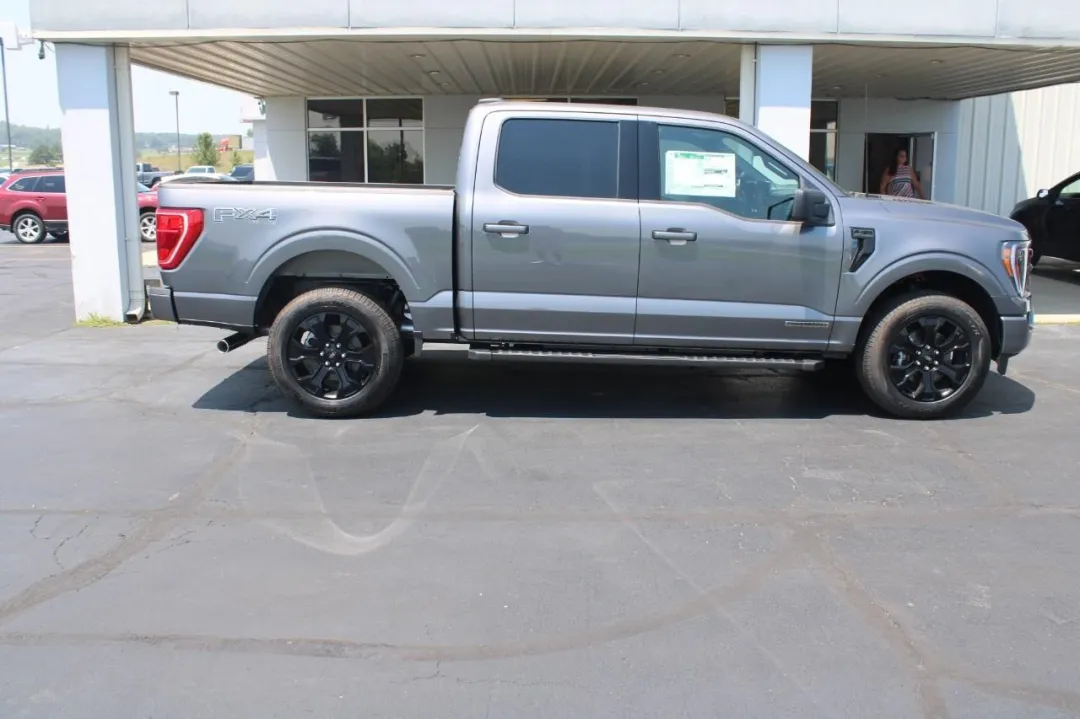2022 Ford F-150 - 1FTFW1ED8NFB20045 - Image #1