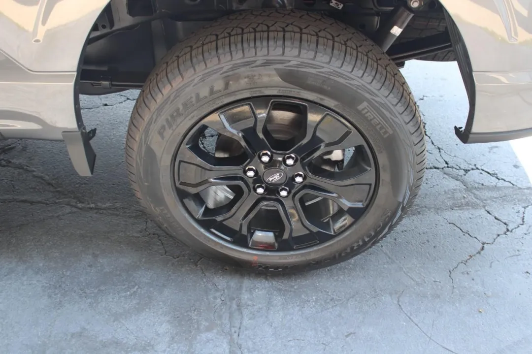 2022 Ford F-150 - 1FTFW1ED8NFB20045 - Image #5